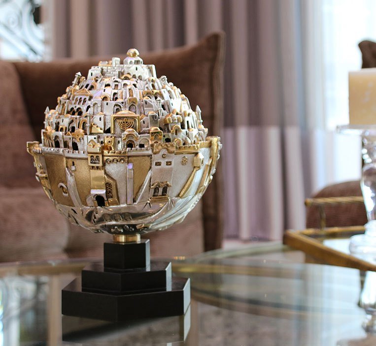 MEDIUM JERUSALEM SPHERE - Frank Meisler - JLuxury